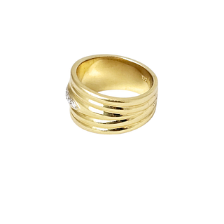 18k Yellow Gold and Diamond Band