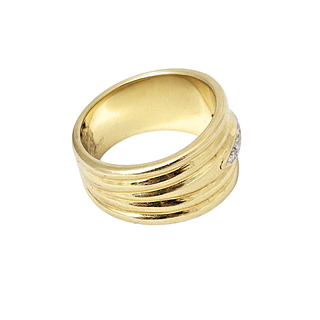 18k Yellow Gold and Diamond Band