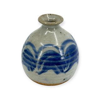 (Lot of 4) Mid-20th Century Ceramic Earthenware vessel group