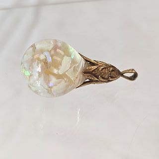 Antique Opal, 14k Yellow Gold Shaker Pendant