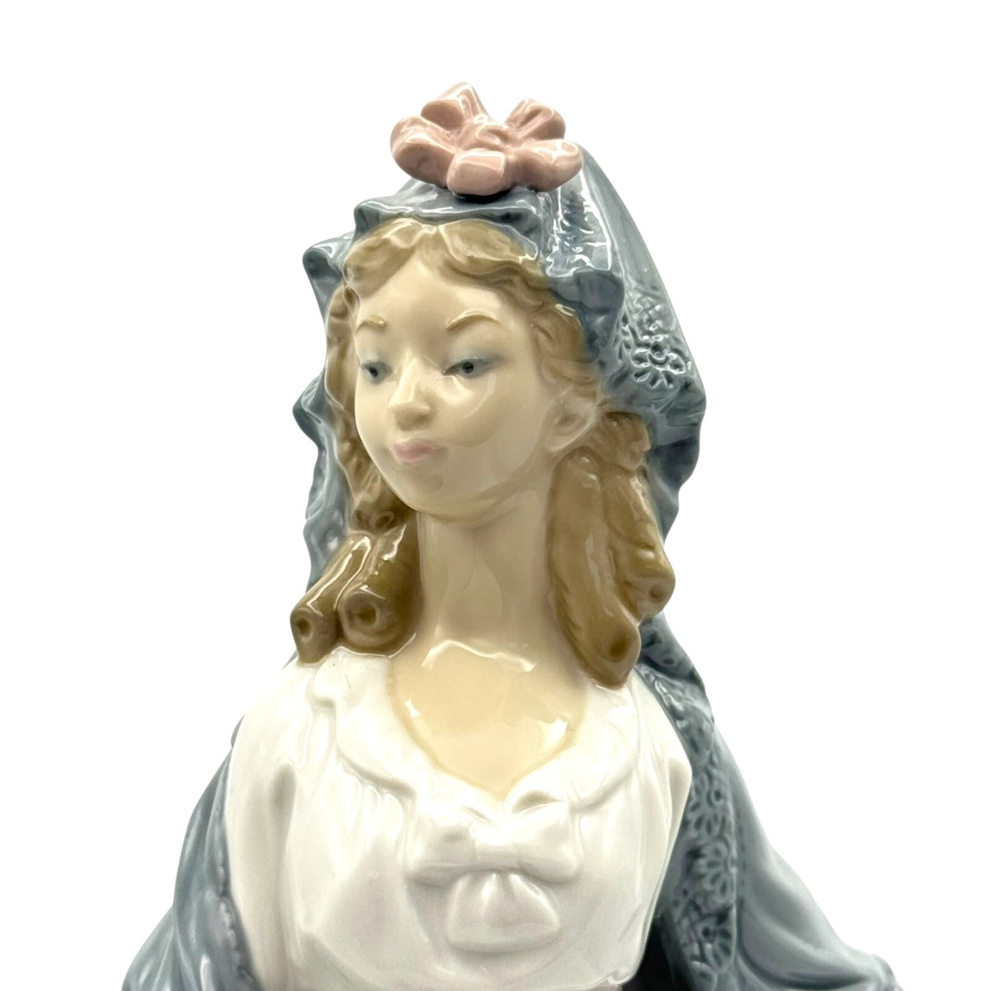 Lladro "Goya Lady" Porcelain Figurine