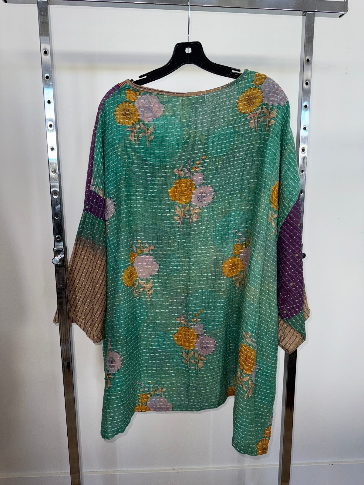 Green Floral Kantha Bae Long Sleeve Tunic, Free Size
